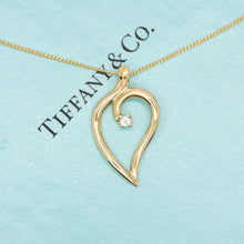 Lade das Bild in den Galerie-Viewer, Tiffany &amp; Co. "offenes Blatt " Halskette mit Diamant in 18KT Gold
