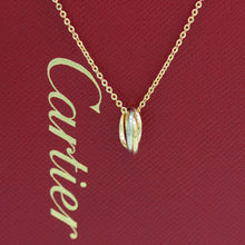 Lade das Bild in den Galerie-Viewer, Cartier Baby Trinity Halskette in 18KT Gold Box
