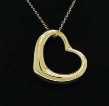 Lade das Bild in den Galerie-Viewer, Tiffany &amp; Co Halskette Elsa Peretti mit großen offenem Herz in 18KT Gold mit Box
