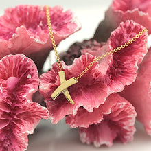 Lade das Bild in den Galerie-Viewer, Tiffany &amp; Co. Paloma Picasso " Graffiti X " Halskette mit Anhänger in 18KT Gold
