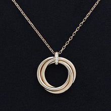 Lade das Bild in den Galerie-Viewer, Cartier Diamond Trinity Damenhalskette in 18KT Rosegold
