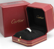 Lade das Bild in den Galerie-Viewer, Cartier Love Ring in 18KT Weißgold mit Cartier Box in Gr. 54
