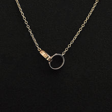 Lade das Bild in den Galerie-Viewer, Cartier Love Armband in 18KT Rosegold mit Box
