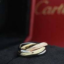 Lade das Bild in den Galerie-Viewer, Les must de Cartier Trinity Tricolour 18KT Gold mit Cartier Box in Gr. 52

