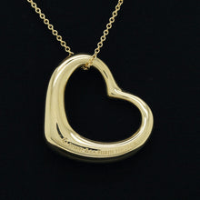 Lade das Bild in den Galerie-Viewer, Tiffany &amp; Co Halskette Elsa Peretti mit großen offenem Herz in 18KT Gold mit Box

