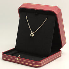 Lade das Bild in den Galerie-Viewer, Cartier Trinity Halskette in 18KT Gold Box
