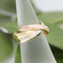 Lade das Bild in den Galerie-Viewer, Les must de Cartier Trinity Tricolour 18KT Gold mit Cartier Box in Gr. 52
