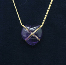 Lade das Bild in den Galerie-Viewer, Tiffany &amp; Co. Amethyst Cross my Heart Halskette in 18KT Gold mit Box
