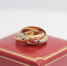 Lade das Bild in den Galerie-Viewer, Les must de Cartier Trinity Tricolour 18KT Gold mit Cartier Box in Gr. 53
