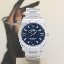 Lade das Bild in den Galerie-Viewer, Rolex Air King Stahl Ref: 114200 mit Rolex Box &amp; Papiere von 2013
