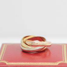 Lade das Bild in den Galerie-Viewer, Cartier Trinity Tricolour 18KT Gold mit Cartier Box in Gr. 50
