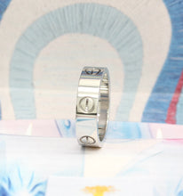 Lade das Bild in den Galerie-Viewer, Cartier Love Ring in 18KT Weißgold mit Cartier Box in Gr. 55
