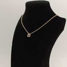 Lade das Bild in den Galerie-Viewer, Cartier Trinity Halskette in 18KT Gold Box
