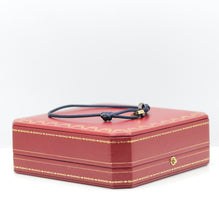 Lade das Bild in den Galerie-Viewer, Cartier Love Armband in 18KT Rosegold, Keramik &amp; Diamanten mit blauer Kordel
