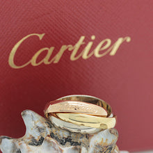 Lade das Bild in den Galerie-Viewer, Cartier Trinity Tricolour 18KT Gold mit Cartier Box in Gr. 50
