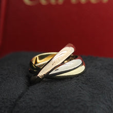 Lade das Bild in den Galerie-Viewer, Les must de Cartier Trinity Tricolour 18KT Gold mit Cartier Box in Gr. 49
