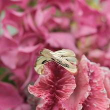 Lade das Bild in den Galerie-Viewer, Les must de Cartier Trinity Tricolour 18KT Gold mit Cartier Box in Gr. 51
