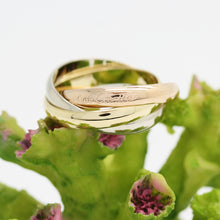 Lade das Bild in den Galerie-Viewer, Cartier Trinity Tricolour 18KT Gold mit Cartier Box in Gr. 55
