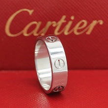 Lade das Bild in den Galerie-Viewer, Cartier Love Ring in 18KT Weißgold mit Cartier Box in Gr. 52
