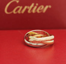 Lade das Bild in den Galerie-Viewer, Les must de Cartier Trinity Tricolour 18KT Gold mit Cartier Box in Gr. 53
