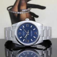 Lade das Bild in den Galerie-Viewer, Rolex Air King Stahl Ref: 114200 mit Rolex Box &amp; Papiere von 2013
