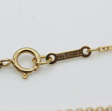 Lade das Bild in den Galerie-Viewer, Tiffany &amp; Co Halskette Elsa Peretti mit großen offenem Herz in 18KT Gold mit Box
