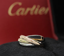 Lade das Bild in den Galerie-Viewer, Les must de Cartier Trinity Tricolour 18KT Gold mit Cartier Box in Gr. 52
