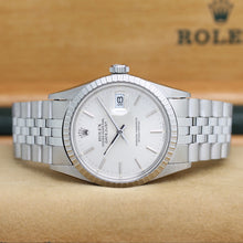 Lade das Bild in den Galerie-Viewer, Rolex Datejust Stahl Ref : 16030 mit Rolex Box von 1987
