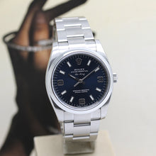 Lade das Bild in den Galerie-Viewer, Rolex Air King Stahl Ref: 114200 mit Rolex Box &amp; Papiere von 2013
