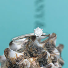 Lade das Bild in den Galerie-Viewer, Tiffany &amp; Co. Verlobungsring Platin 950-Gr.51 - Box &amp; Zertifikat 0,23 ct - VVS2
