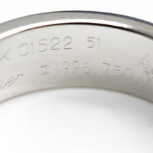 Lade das Bild in den Galerie-Viewer, Cartier Love Ring in 18KT Weißgold mit Cartier Box in Gr. 51
