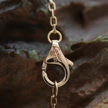 Lade das Bild in den Galerie-Viewer, Cartier Diamond Trinity Damenhalskette in 18KT Rosegold
