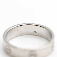 Lade das Bild in den Galerie-Viewer, Cartier Love Ring in 18KT Weißgold mit Cartier Box in Gr. 66
