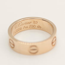 Lade das Bild in den Galerie-Viewer, Cartier Love Ring in 18KT Rosegold mit Cartier Box in Gr. 52
