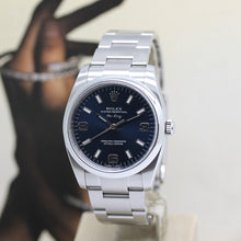 Lade das Bild in den Galerie-Viewer, Rolex Air King Stahl Ref: 114200 mit Rolex Box &amp; Papiere von 2013
