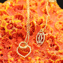 Lade das Bild in den Galerie-Viewer, Cartier Herz Symbol Halskette in 18KT Gold mit Cartier Box
