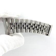 Lade das Bild in den Galerie-Viewer, Rolex Datejust Stahl Ref : 16030 mit Rolex Box &amp; Papiere von 1986
