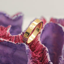 Lade das Bild in den Galerie-Viewer, Cartier Love Ring in 18KT Gelbgold mit Cartier Box in Gr. 51
