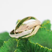 Lade das Bild in den Galerie-Viewer, Cartier Trinity Tricolour 18KT Gold mit Cartier Box in Gr. 50
