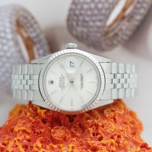 Lade das Bild in den Galerie-Viewer, Rolex Datejust Stahl Ref : 16030 mit Rolex Box von 1987
