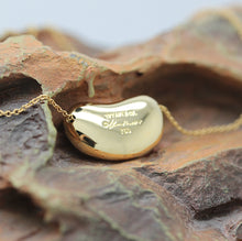 Lade das Bild in den Galerie-Viewer, Tiffany &amp; Co. Bean Anhänger in 18KT Gold mit Box
