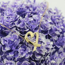 Lade das Bild in den Galerie-Viewer, Tiffany &amp; Co. Paloma Picasso "Loving Heart" Halskette mit Anhänger in 18KT Gold
