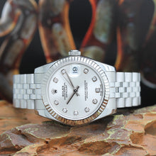 Lade das Bild in den Galerie-Viewer, Rolex Datejust Medium Stahl/Weißgold Ref : 178274 mit Rolex Box &amp; Papiere
