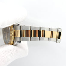 Lade das Bild in den Galerie-Viewer, Rolex Yachtmaster Medium Stahl/Gold Ref: 168623 mit Box &amp; Papiere von 1999
