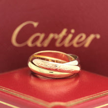 Lade das Bild in den Galerie-Viewer, Cartier Trinity Tricolour 18KT Gold mit Cartier Box in Gr. 54
