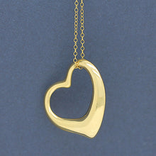 Lade das Bild in den Galerie-Viewer, Tiffany &amp; Co. Elsa Peretti &quot;großes Herz&quot; Halskette in 18KT Gold mit Box
