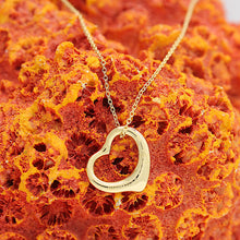 Lade das Bild in den Galerie-Viewer, Tiffany &amp; Co. Elsa Peretti &quot;offenes Herz&quot; Halskette in 18KT Gold mit Box

