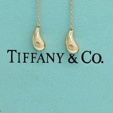 Lade das Bild in den Galerie-Viewer, Tiffany &amp; Co. Ohrringe Elsa Peretti &quot;Tropfen&quot; in 18KT Gelbgold
