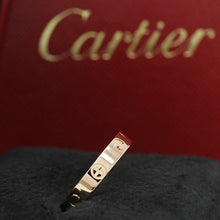 Lade das Bild in den Galerie-Viewer, Cartier Love Ring in 18KT Rosegold mit Cartier Box &amp; Papiere in Gr. 56
