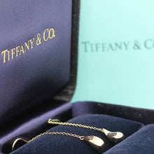 Lade das Bild in den Galerie-Viewer, Tiffany &amp; Co. Ohrringe Elsa Peretti &quot;Tropfen&quot; in 18KT Gelbgold
